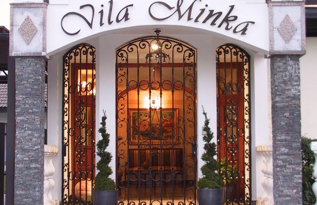 Aparthotel Vila Minka-1